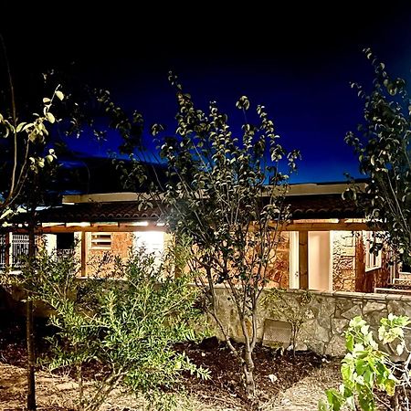 Jardin Miraculeux Hotell Himare Eksteriør bilde