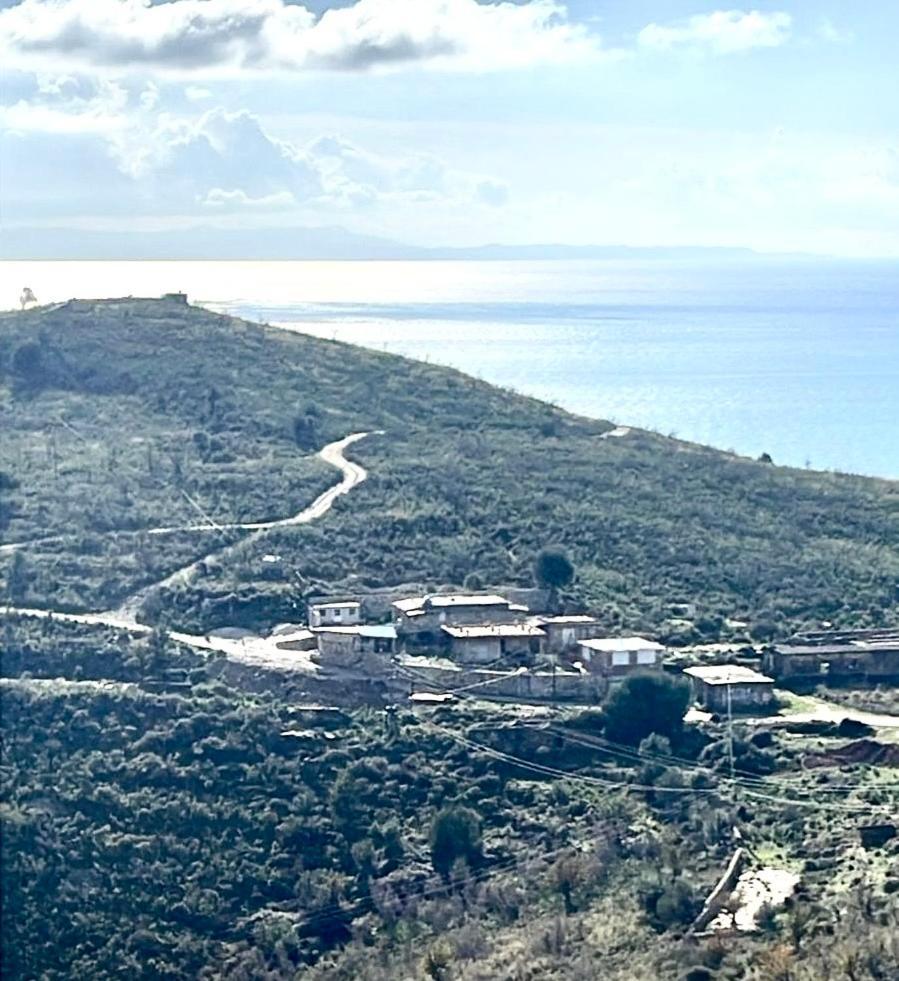 Jardin Miraculeux Hotell Himare Eksteriør bilde