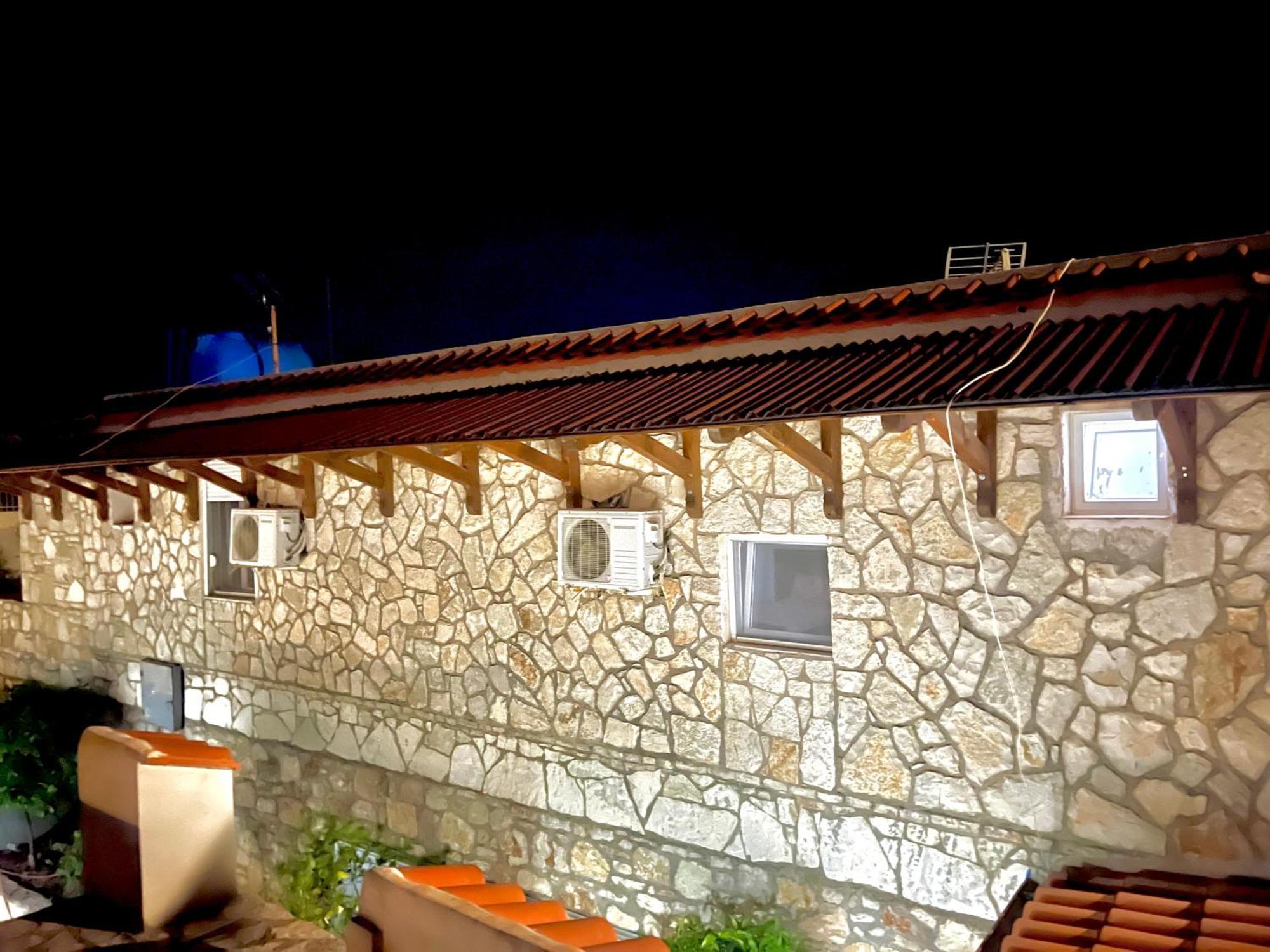 Jardin Miraculeux Hotell Himare Eksteriør bilde