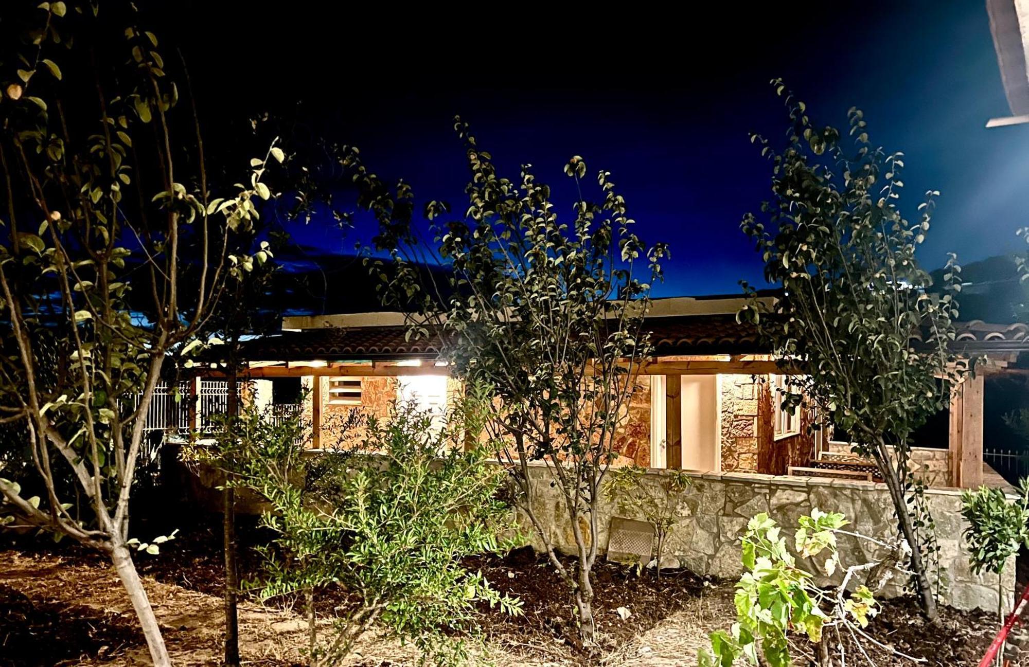 Jardin Miraculeux Hotell Himare Eksteriør bilde