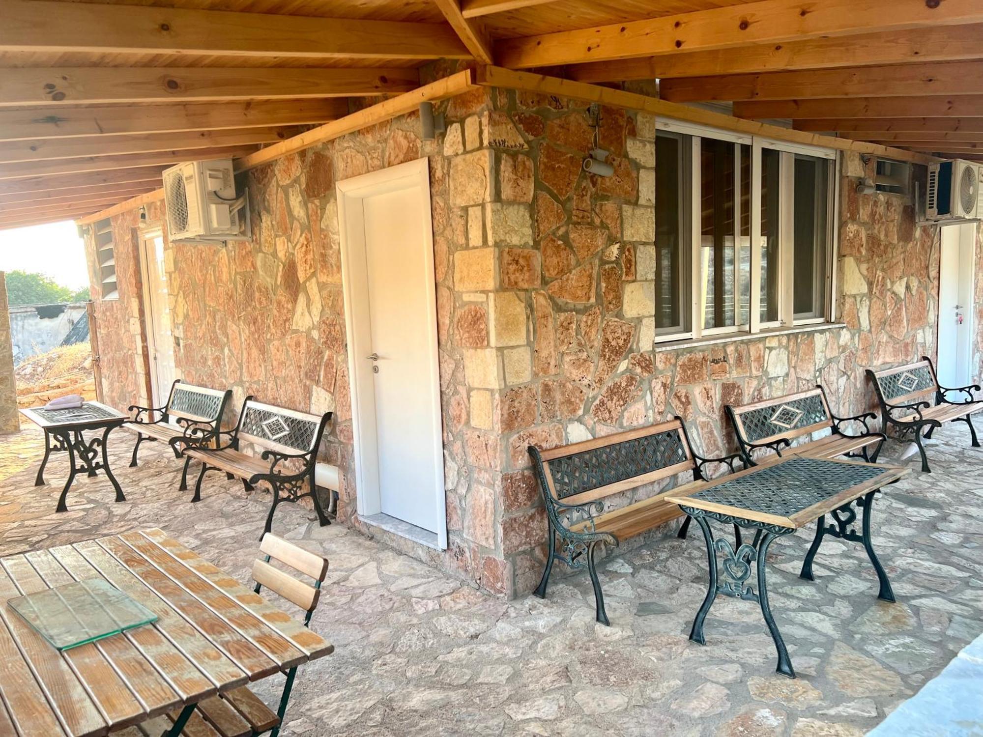 Jardin Miraculeux Hotell Himare Eksteriør bilde
