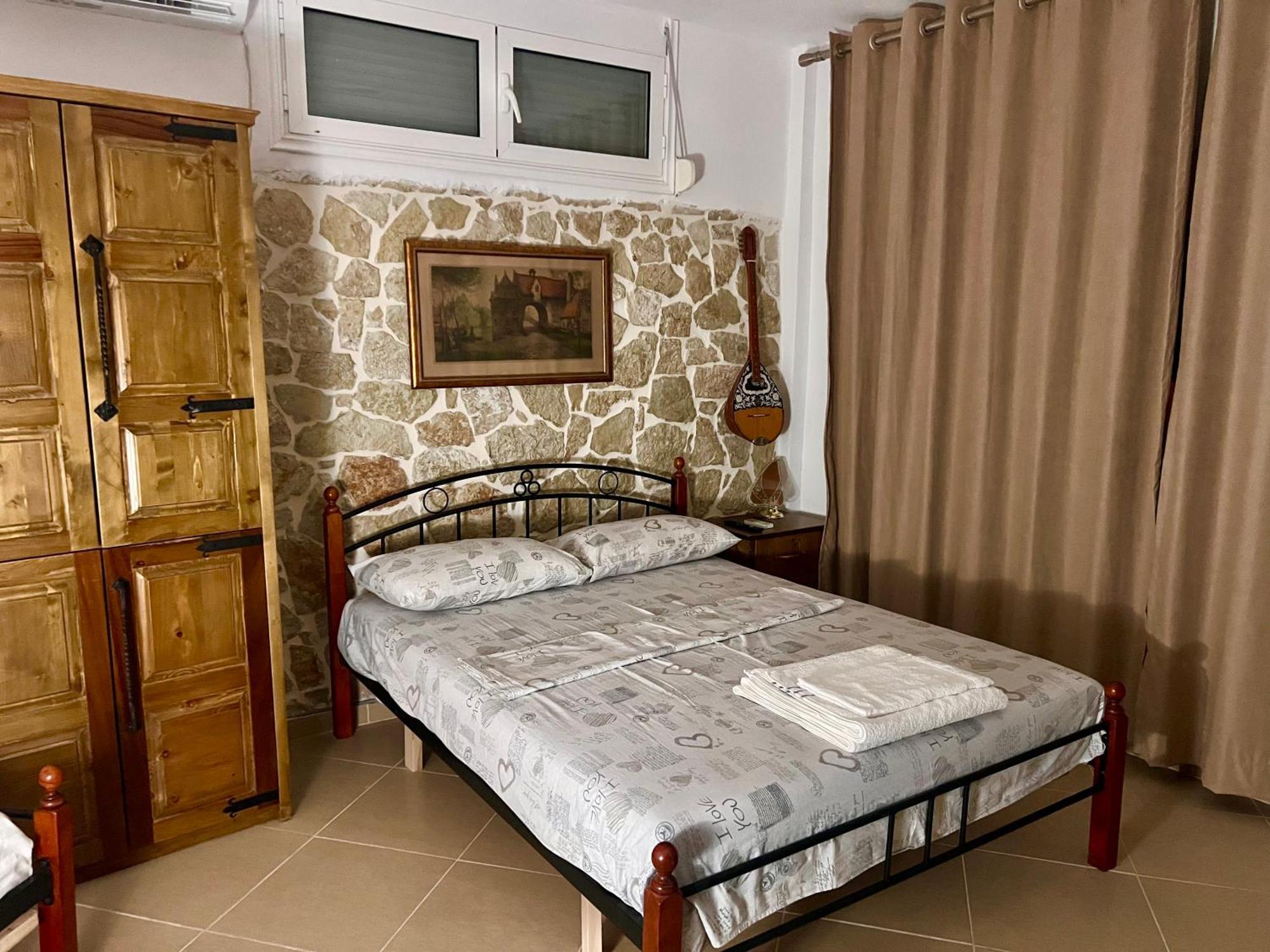 Jardin Miraculeux Hotell Himare Eksteriør bilde