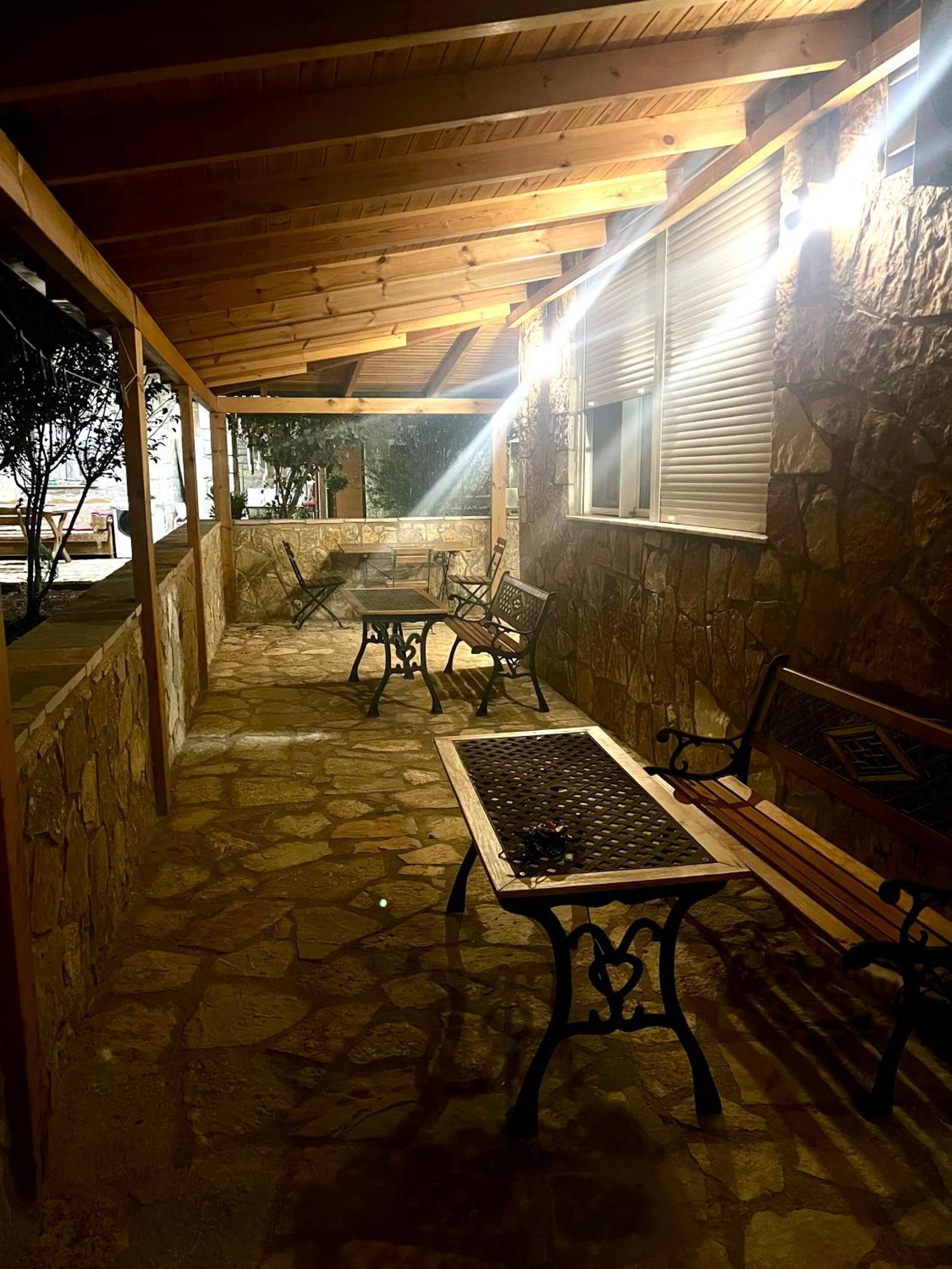 Jardin Miraculeux Hotell Himare Eksteriør bilde
