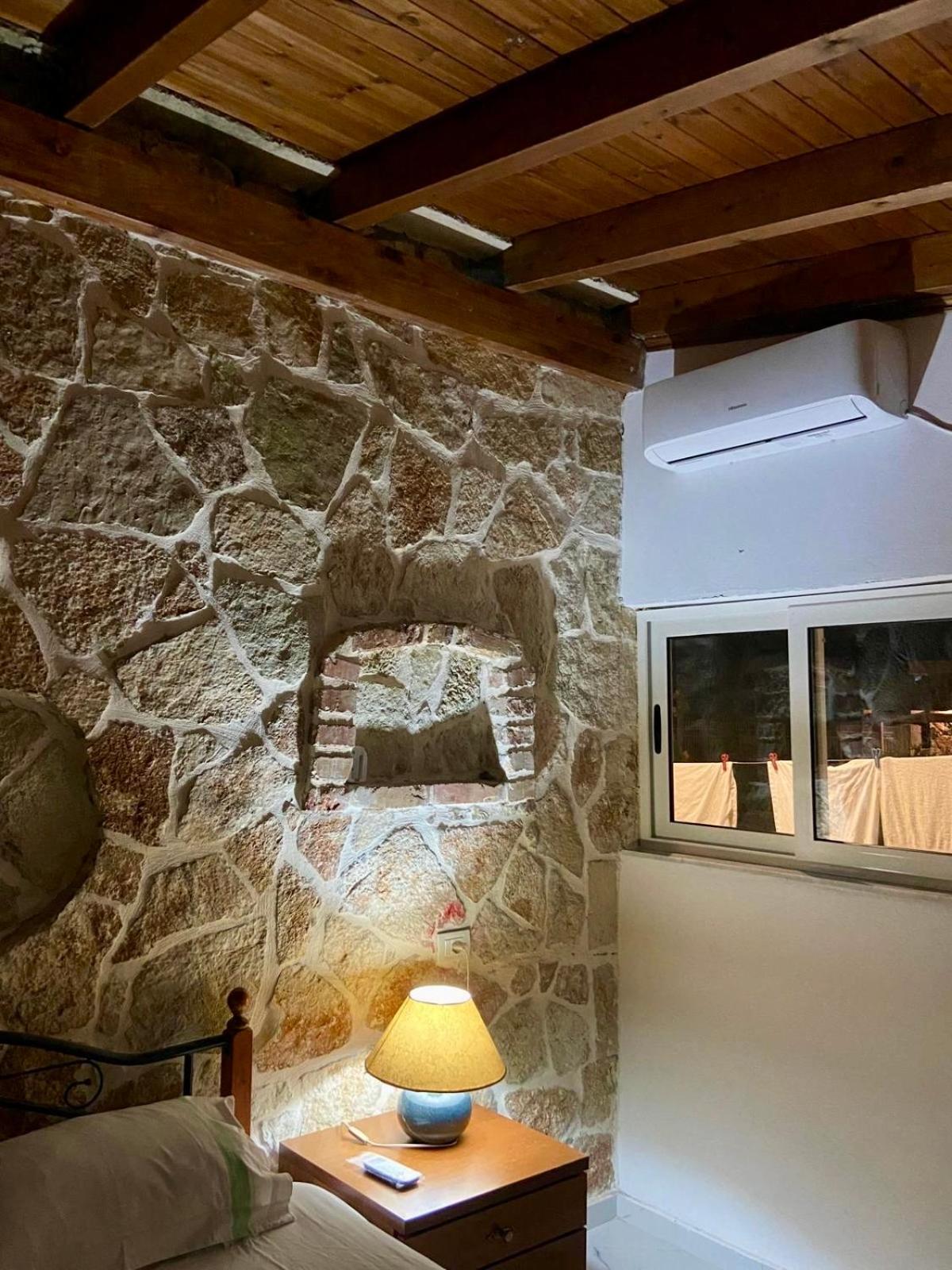Jardin Miraculeux Hotell Himare Eksteriør bilde